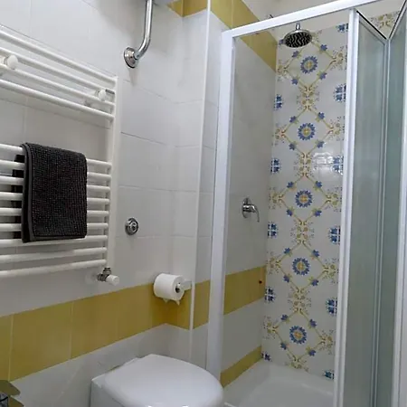 Olimpo Degli Dei Bed & Breakfast 4*