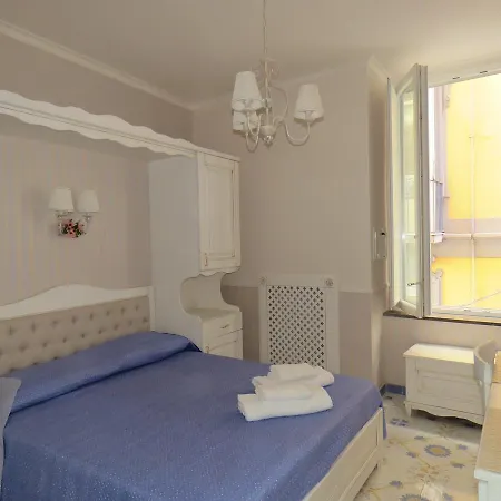 Olimpo Degli Dei Couette-café Naples